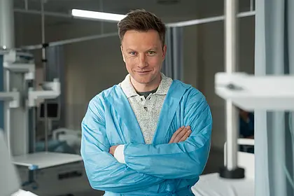 Jakub Wesołowski dołącza do "PRZYJACIÓŁEK"