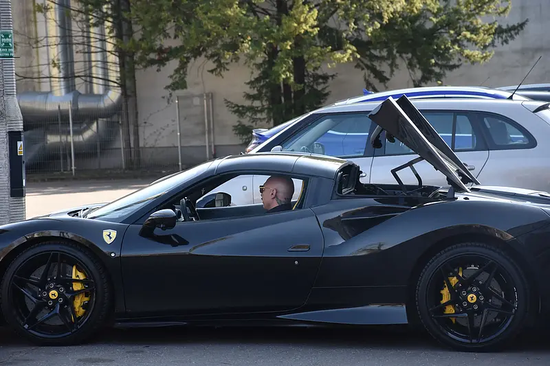 Patryk Vega w Ferrari