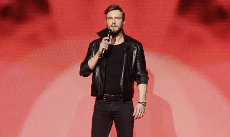 Przystojny singiel szuka partnerki