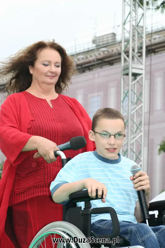 Anna Dymna, Festiwal zaczarowanej piosenki
