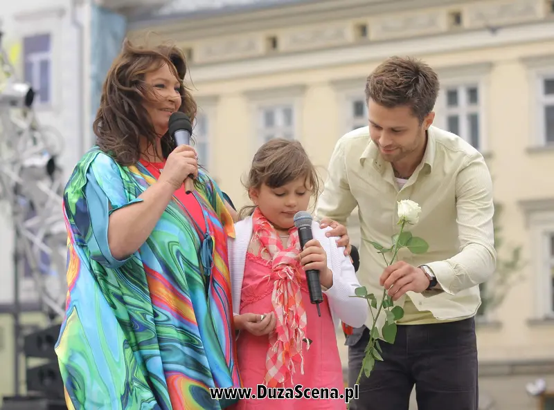Anna Dymna, Festiwal zaczarowanej piosenki