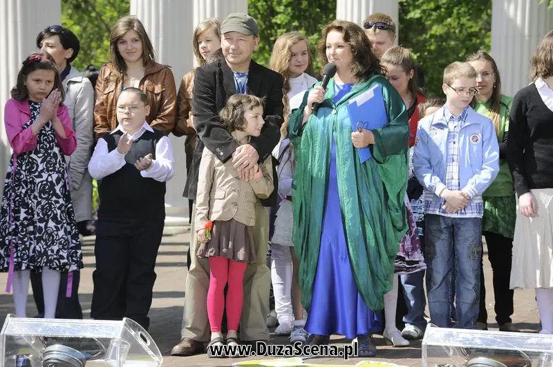 Anna Dymna, Festiwal zaczarowanej piosenki