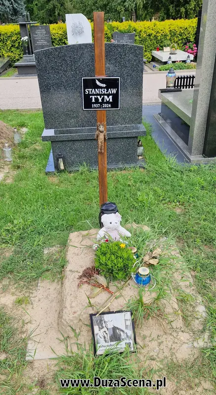 grób Stanisława Tyma