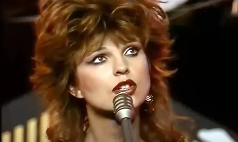 Elżbieta Dmoch wreszcie dostaje tantiemy