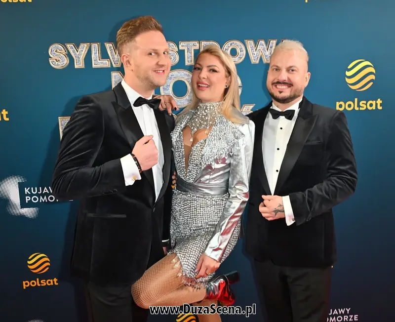 Magdalena Narożna, Piękni i młodzi