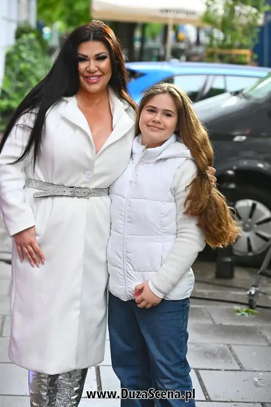 Iwona Węgrowska z córką