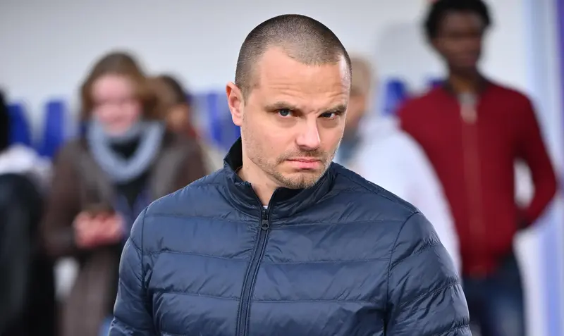 „Nadużywałem i musiałem się zatrzymać”. Marcin Hakiel szczerze o alkoholu i życiowym przełomie