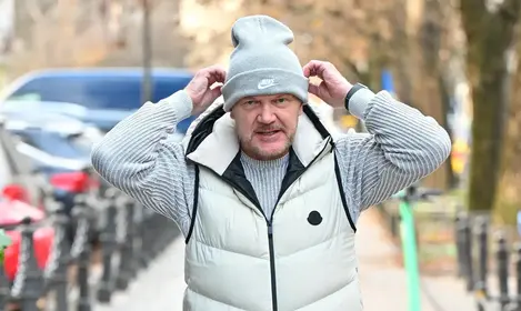 Cezary Pazura wraca do bolesnych wspomnień