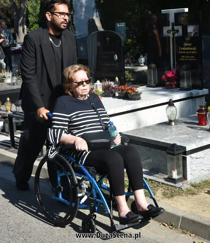 Elżbieta Zapendowska