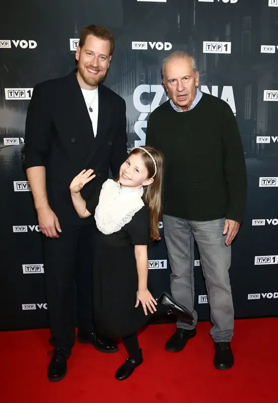 Tomasz Stockinger z synem, Robertem i wnuczką