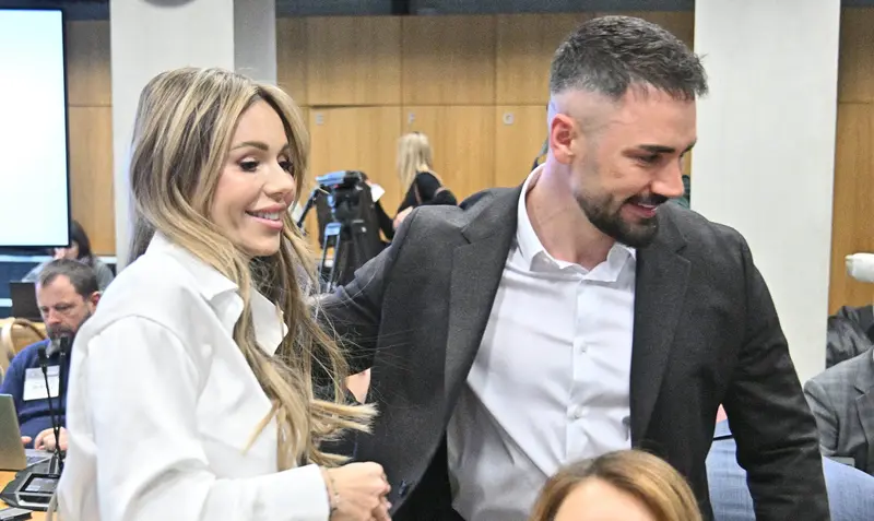Kulisy spotkań Dody z politykami