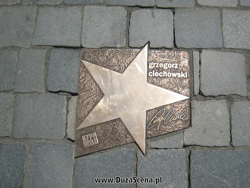 Grzegorz Ciechowski, upamiętnienie w Opolu
