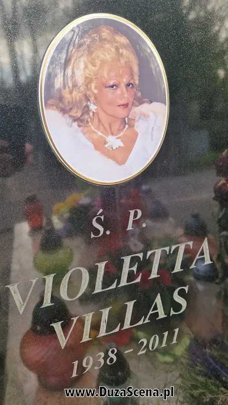 Violetta Villas