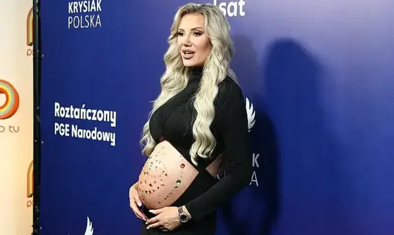 Maluba pokazała ciążowy brzuch i się zaczęło